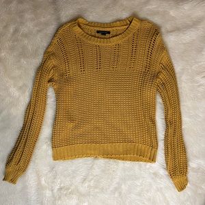 American Eagle- Women’s Sweater (Gold) -Size XS